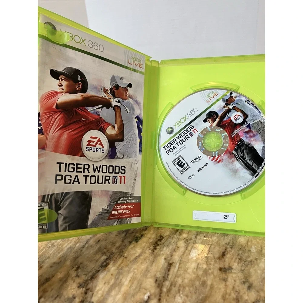 Tiger Woods PGA Tour 11 Xbox 360 EA Sports Golf Game w/ Case & Manual